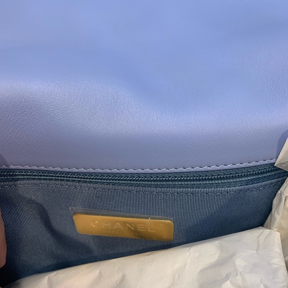 Chanel-19 sequin bag - Picture 6 of 9